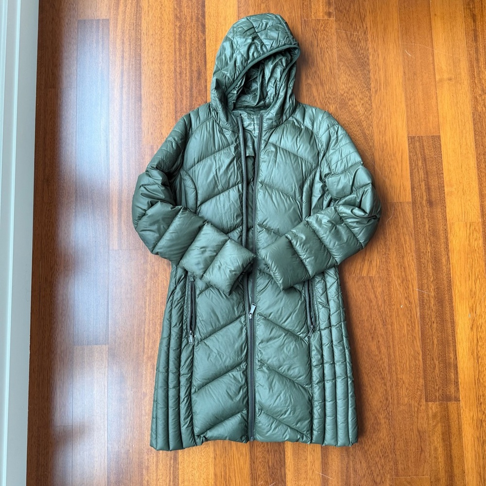 BCBGeneration Olive Hooded Puffer Coat